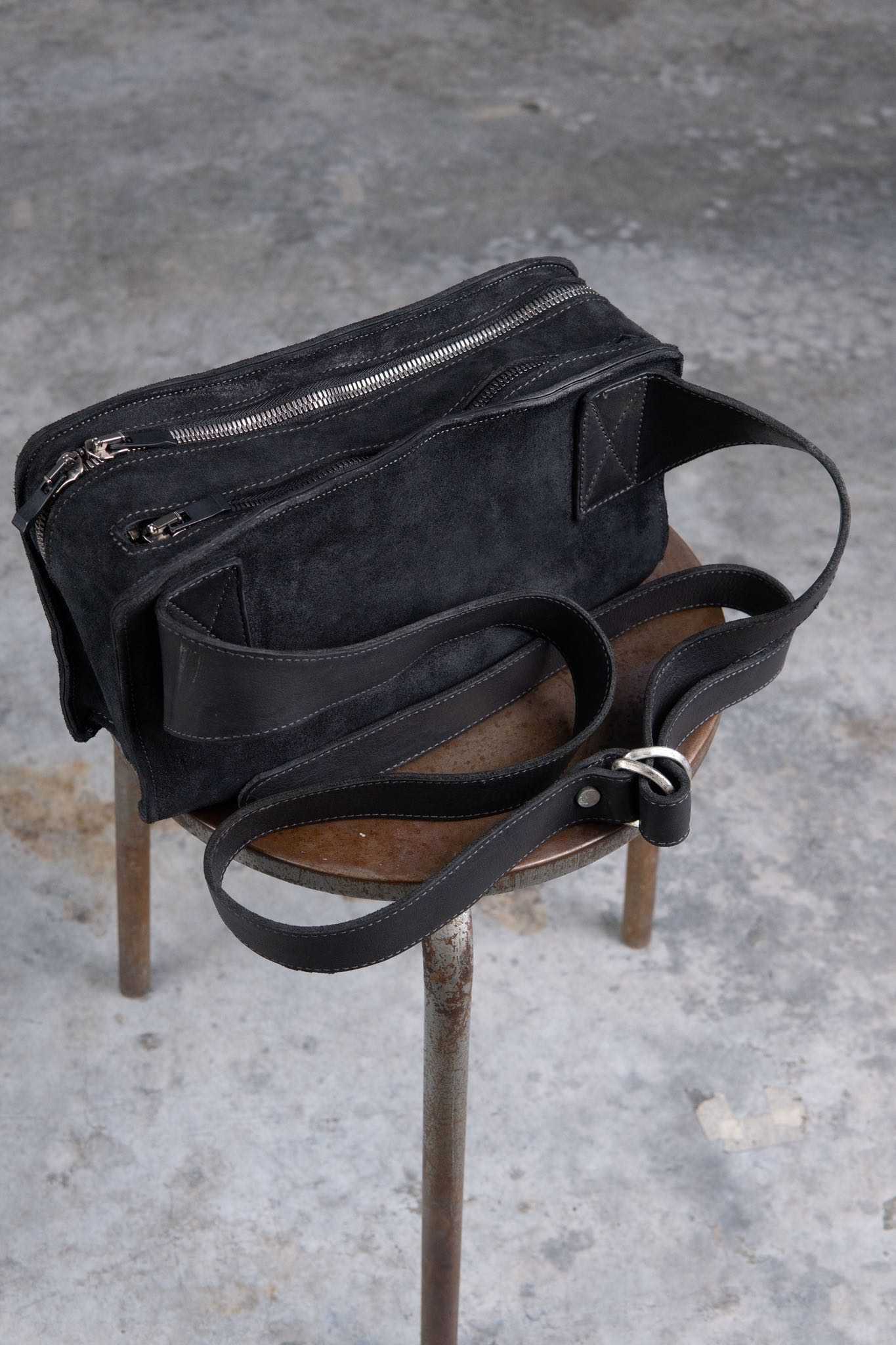 HORSE LEATHER BAG SQ-1 UNLINED
