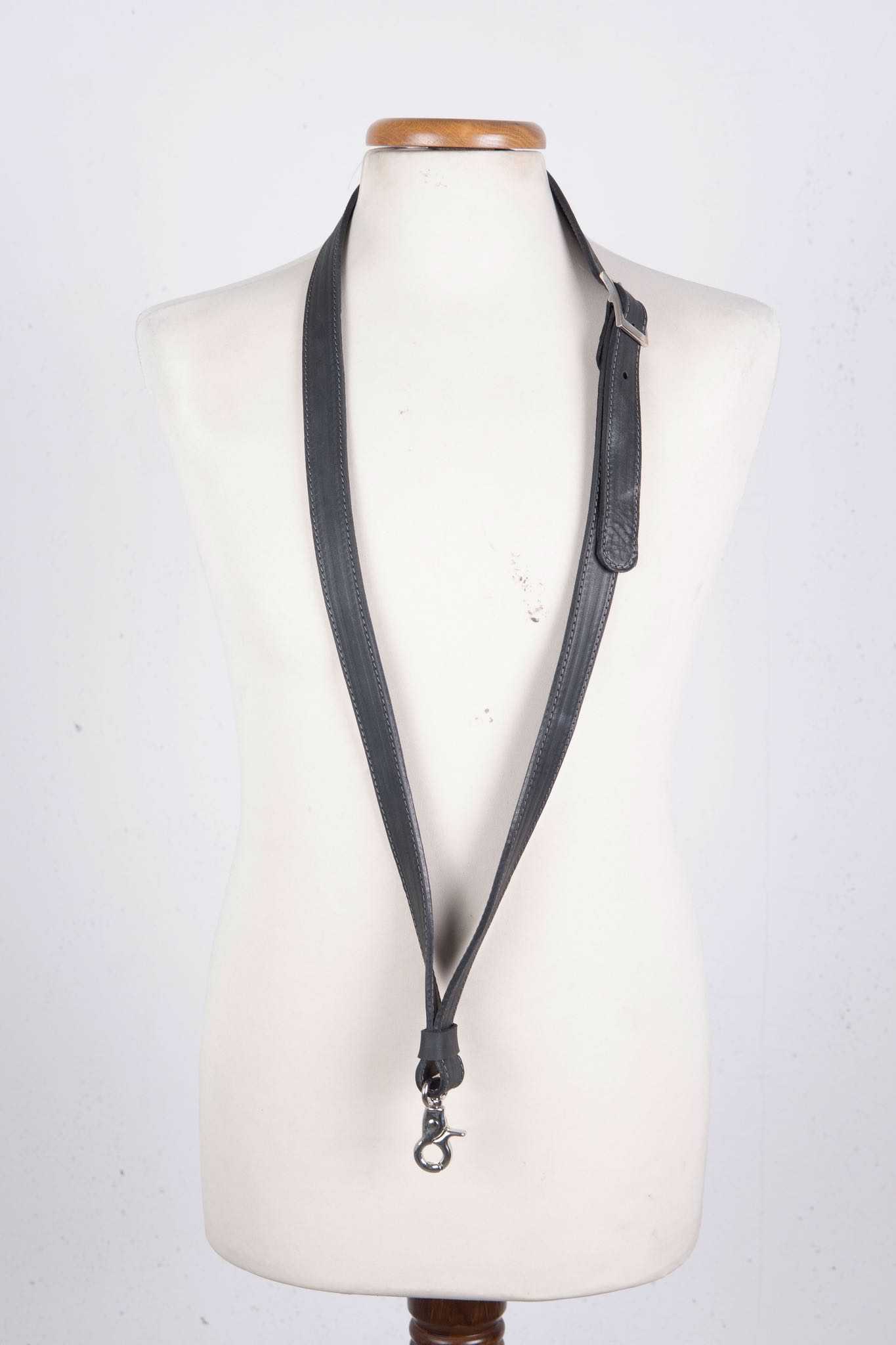STRAP WITH HOOK