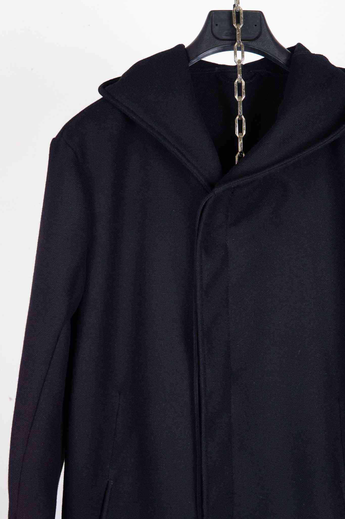 VIRGIN WOOL 100% W/BREAST HOODED BUTTON COAT LINED