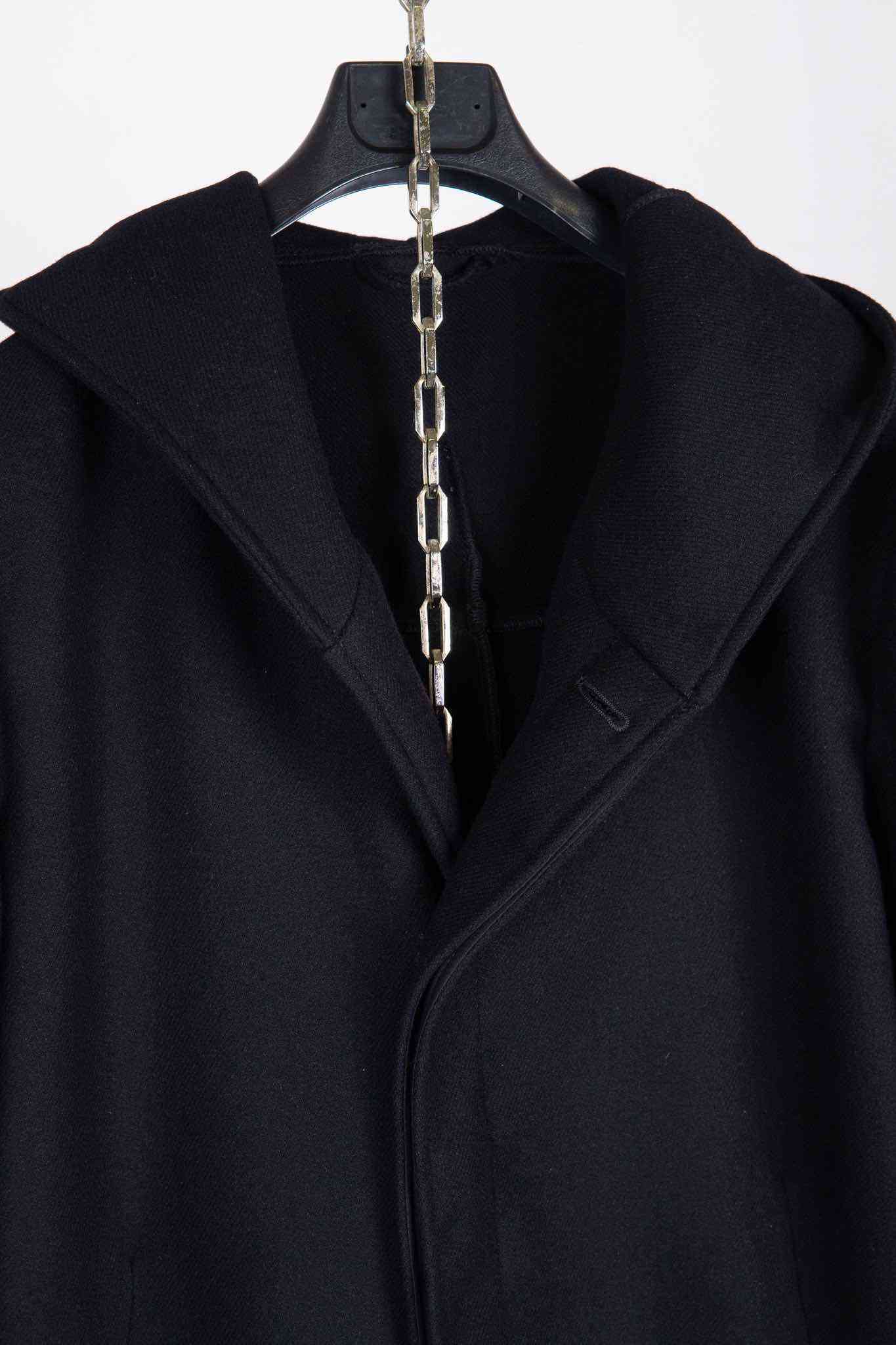 VIRGIN WOOL 100% W/BREAST HOODED BUTTON COAT LINED