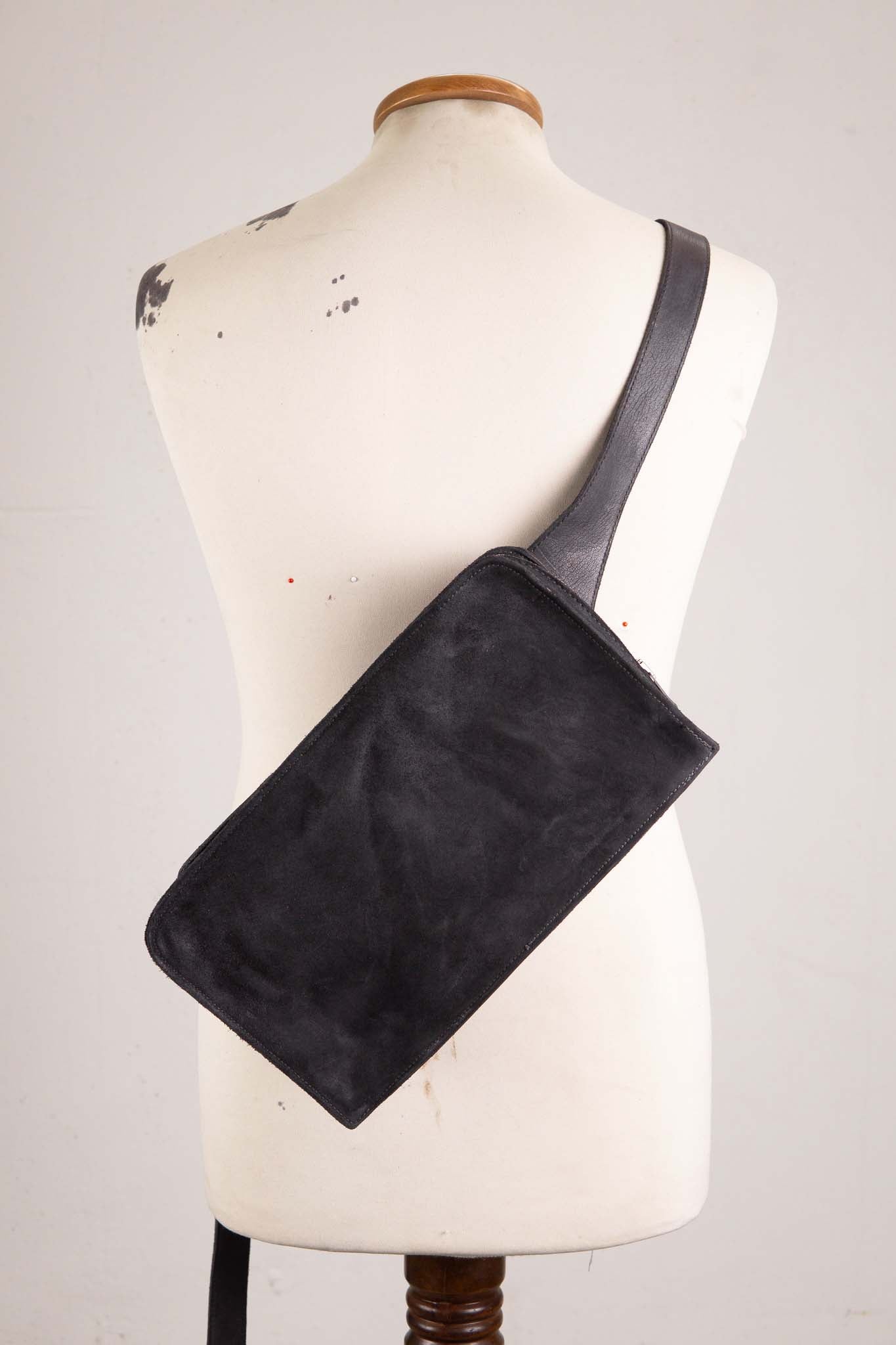 HORSE LEATHER BAG SQ-1 UNLINED