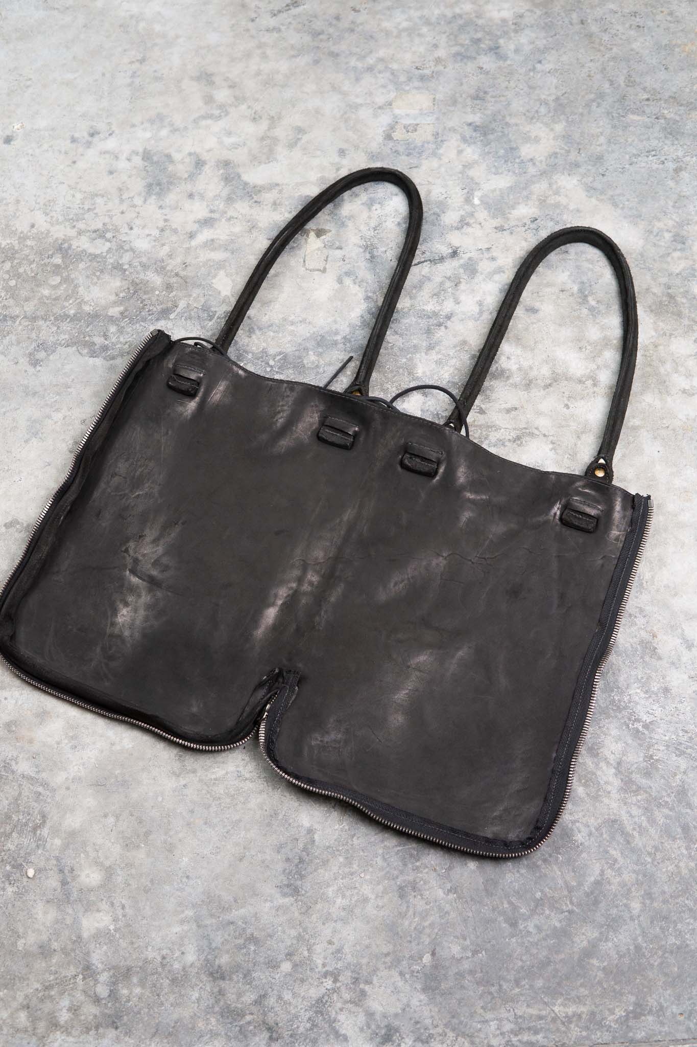 HORSE BUTT LEATHER BAG TOTO WB-1 UNLINED WITH SMALL PURSE AND GLASSES CASE PIECE DYED