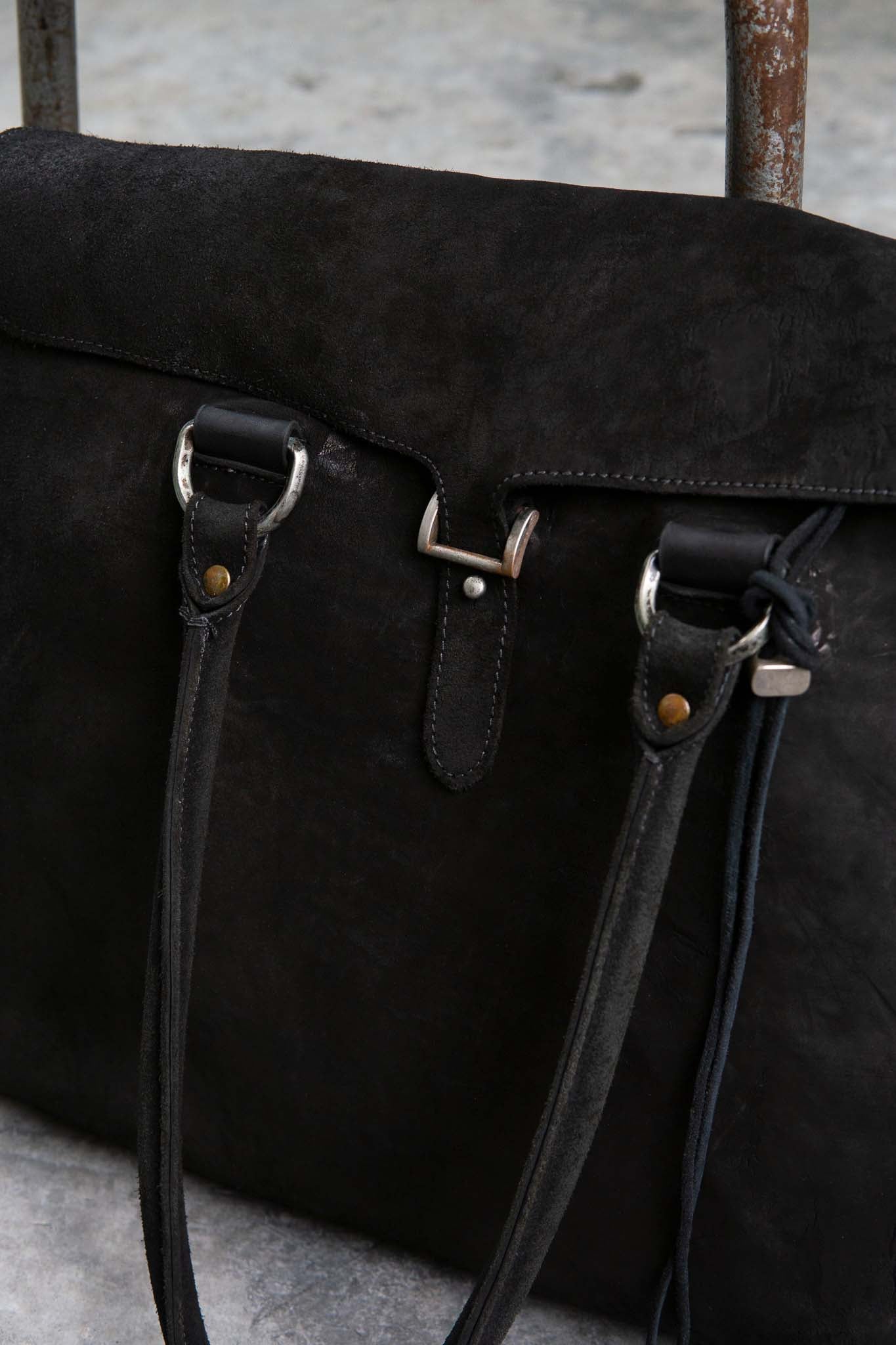 HORSE BUTT LEATHER BAG TOTO WB-3 UNLINED WITH MEDIUM PURSE PIECE DYED