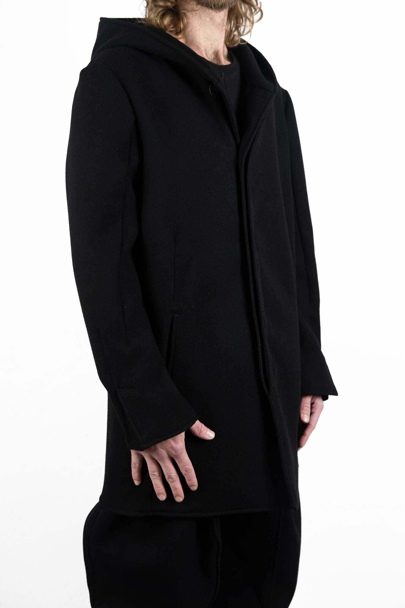 VIRGIN WOOL 100% W/BREAST HOODED BUTTON COAT LINED