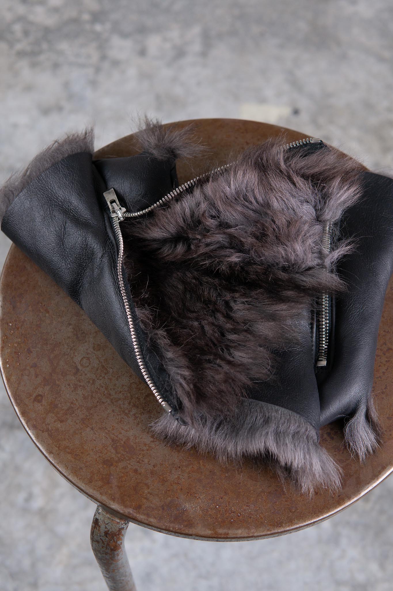 SHEEP SHEARLING  GLOVE SPAIRAL ZIP #2