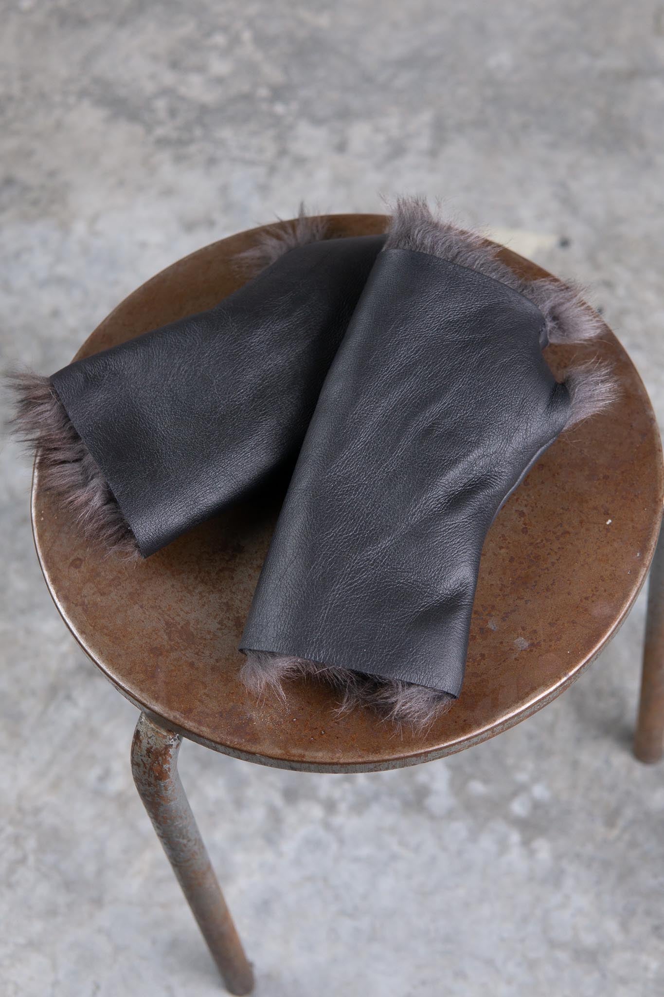 SHEEP SHEARLING  GLOVE SPAIRAL ZIP #2