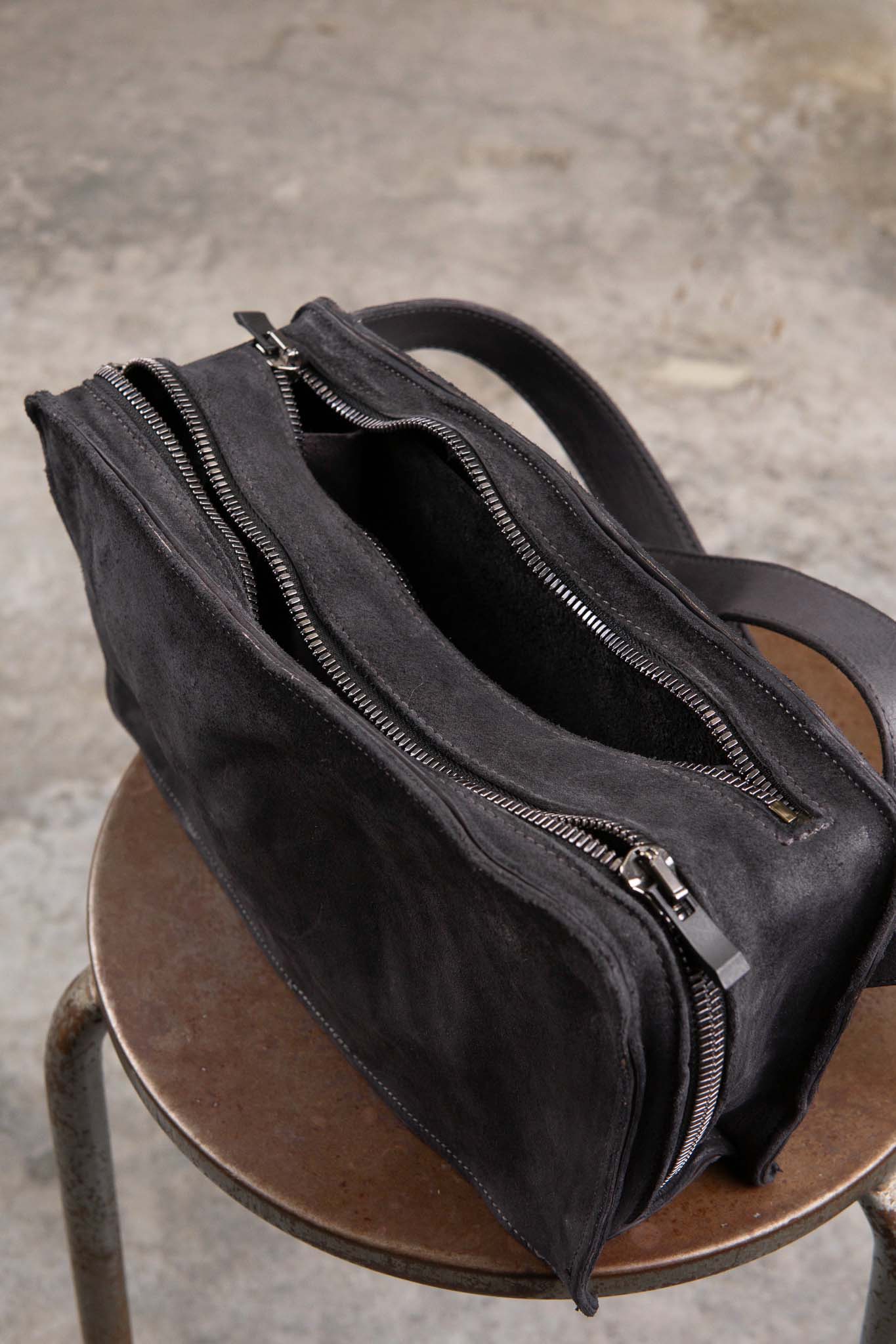 HORSE LEATHER BAG SQ-1 UNLINED