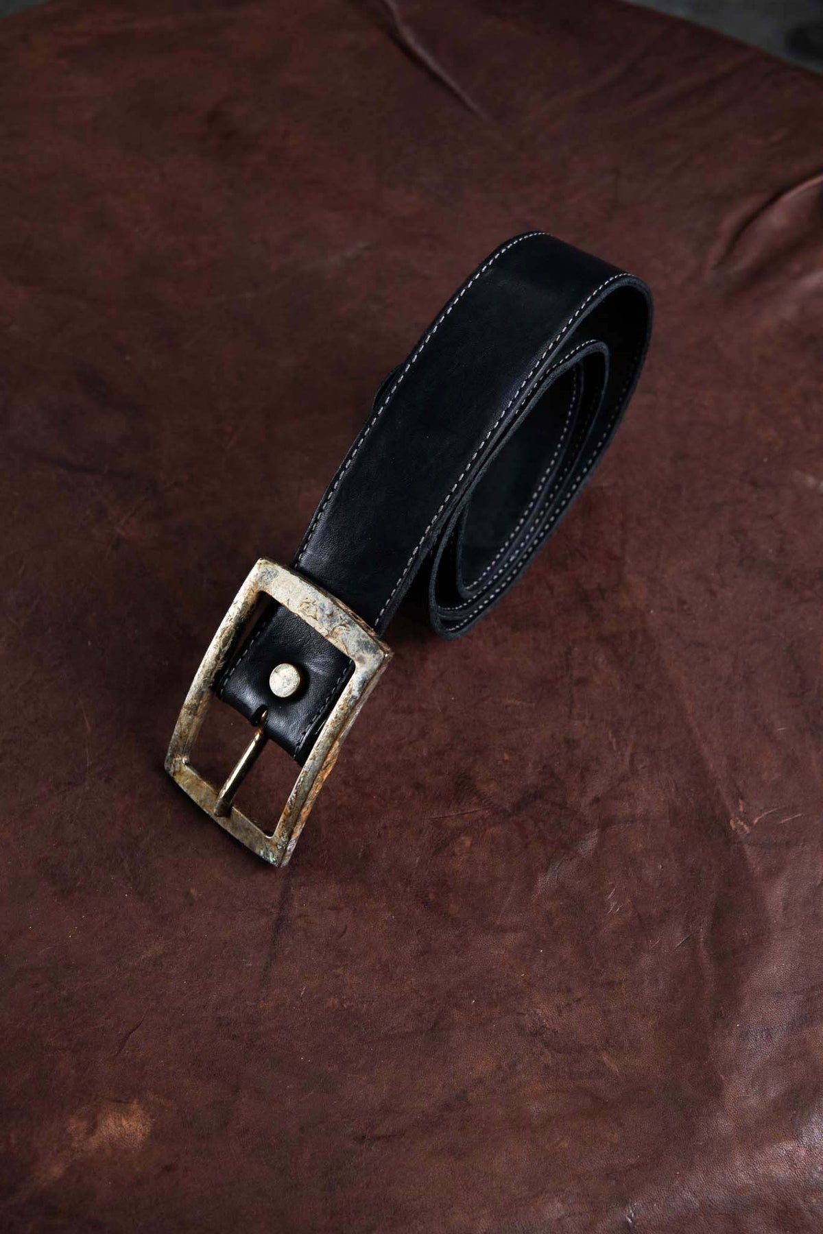 HORSE LEATHER BELT SQARE 40
